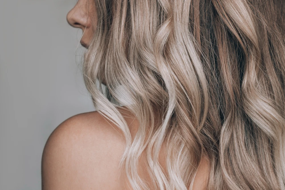 blonde hair with soft beachy waves
